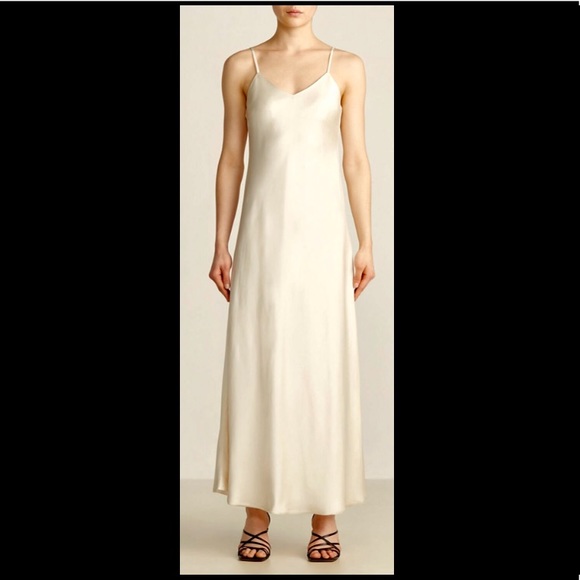 La Merei Dresses & Skirts - ♥️SOLD♥️LA MEREI Satin Slip Maxi Dress White